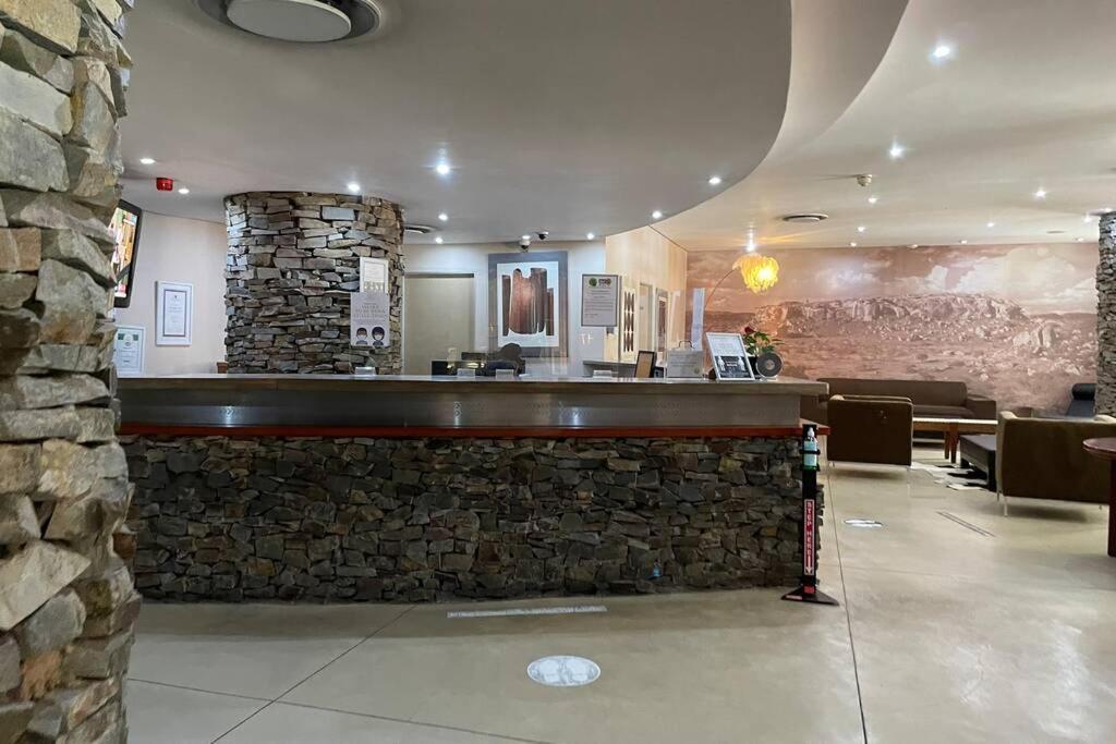 Cool & Easy Flat In The Heart Of Marshalltown Johannesburg Exteriör bild